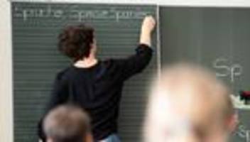 Gesellschaft: GEW prüft Volksbegehren für kleinere Klassen in Berlin