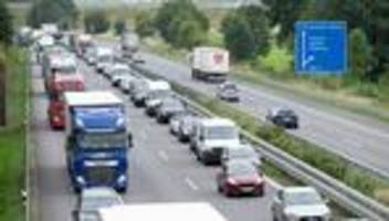 Sommerreisewelle: ADAC warnt vor Staus zum Ferienbeginn