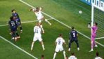 VAR-Entscheidung: War es ein Foul oder nicht?