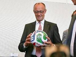 Viel Kritik am ersten Beitrag: Friedrich Merz setzt weiteres X-Posting zum WM-Ausscheiden ab