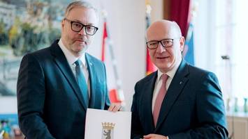 staatssekretär hundt: senat prüft rücknahme von ernennung – es geht um viel geld