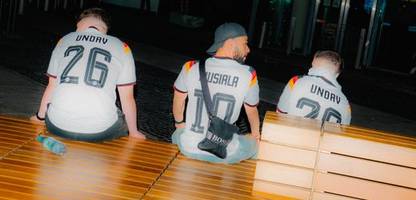 WM-Aus gegen Paraguay: Und plötzlich wird es still beim Public Viewing in Berlin