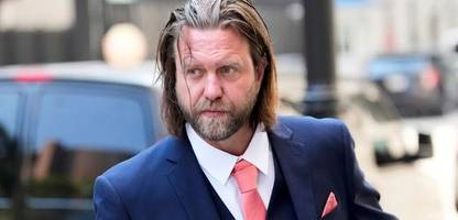 Netflix: Regisseur Carl Rinsch gab Millionen für Luxusleben aus, statt eine Serie zu drehen