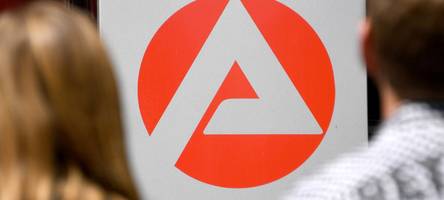 Der Arbeitsmarkt in Augsburg-Stadt entwickelt sich besser als im Umland