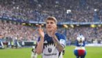 Fußball-Bundesliga: Berichte: Vuskovic wechselt für gut 60 Millionen zu Brighton