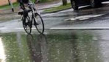 Wetter: Stürmische Böen und Schauer: Wetter bleibt wechselhaft