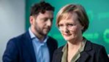 Parteireform bei den Grünen: Grünen-Führung setzt sich bei Mitgliedervotum über Parteireform durch