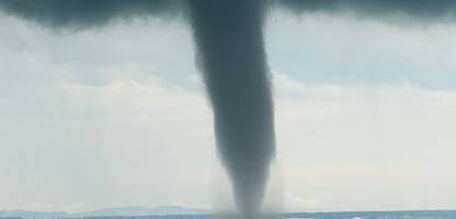 Unwetter in Deutschland: Tornado braut sich über dem Bodensee zusammen