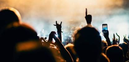 Wacken, Rock am Ring, Oktoberfest mit Windeln: Wenn der Dancefloor zum Klo wird