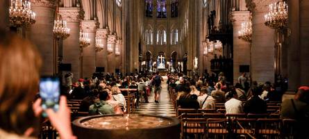 andacht statt andrang: wie notre-dame mit dem besucheransturm ringt