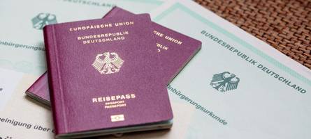 Ehepaar wollte sich mit Tricks zum deutschen Pass schummeln – und fliegt auf
