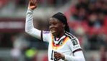 Abgang in Frankfurt: DFB-Stürmerin Anyomi wechselt nach London