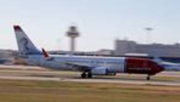Druck-Probleme in der Kabine: Norwegian-Flugzeug legt in Hamburg Sicherheitslandung ein