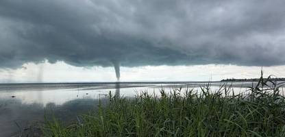 Friedrichshafen: Wie es zum Tornado über dem Bodensee kam
