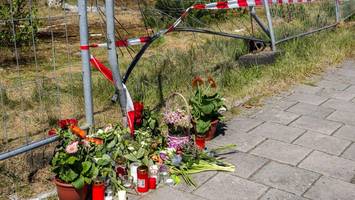 Ehefrau absichtlich totgefahren: Mann muss lebenslang ins Gefängnis