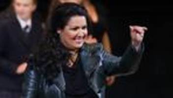 Kultur: Erschöpft: Netrebko sagt Opernauftritte in Madrid ab
