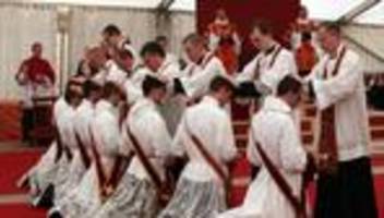 Papst Leo XIV.: Piusbruderschaft nennt Exkommunikationen »ungerecht und ungültig«