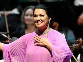 arzt verordnet längere ruhe: operndiva netrebko ist zu erschöpft für auftritt in spanien