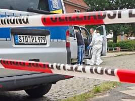grausam eskalierter streit: bericht: mutter und patentante nach schüssen in stade unter mordverdacht