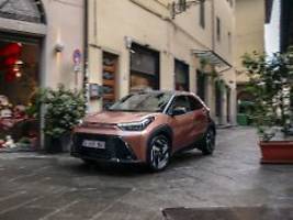 ungewöhnliche kost beim antrieb: toyota aygo x hybrid - ein teurer sparfuchs