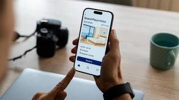 Hotel gebucht, Geld weg: Urlauber sollten bei Hotel-Mails genau hinschauen