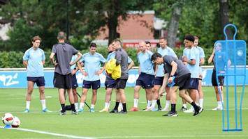 wer hertha bsc noch verlassen könnte und wer bleiben will