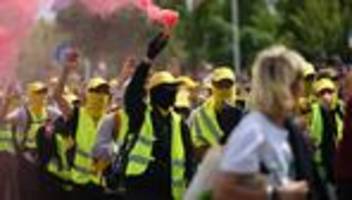 Demonstrationen gegen die AfD: Blockadeversuche in Erfurt scheitern