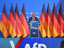 AfD-Parteitag eröffnet: Chrupalla: Partei steht bereit zum Regieren