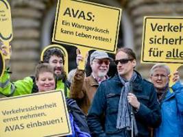Vom Auto zum Bohrer: Künstliche Klänge sollen den Alltag sicherer machen