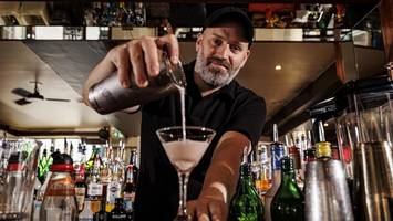 happy hour in der city: hier gibt es cocktails ab 3,90 euro – sieben tipps