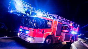 Salzsäure in Müllverbrennungsanlage ausgetreten – 100 Feuerwehrleute im Einsatz