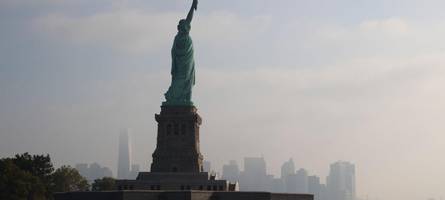 Happy Birthday, America! Darauf kann man doch anstoßen