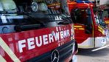 feuerwehreinsatz: brandstiftung? - mehrere brennende stellen in unterfranken