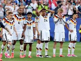 Aus der Schmoll-Ecke: Prima, auch auf Mittelmaß darf man endlich stolz sein