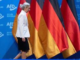 ich lebe es!: weidel kritisiert abwertung homosexueller partnerschaften in afd