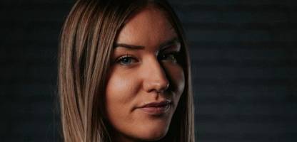 Influencerin im Fußball: Rosa Jacob ist Fan vom 1. FC Köln und wurde deshalb angegriffen