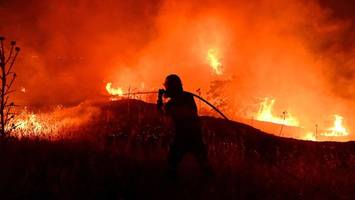 flammen-inferno bei thessaloniki: patienten aus pflegeheim evakuiert