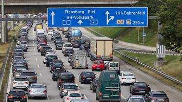 sommerferien in hamburg: so vermeiden autofahrer stau auf der autobahn