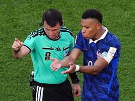 Frankreich gegen Paraguay: Die Leistung des Schiedsrichterteams war für eine WM unangemessen