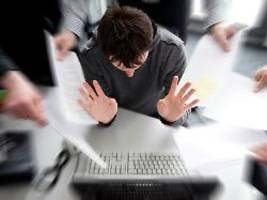 Grenzen setzen im Job: People Pleaser: Wenn das ständige Ja zur Erschöpfung führt