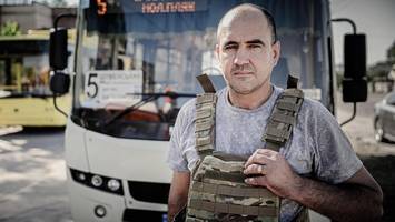 Busfahrt durch den Ukraine-Krieg – wo jeder Halt der letzte sein kann