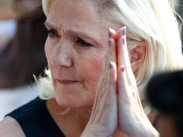 Frankreichs Präsidentschaftswahl: Stichtag für Marine Le Pen: Darf sie vielleicht doch antreten?