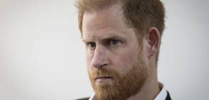 Prinz Harry reist nach London – jetzt gibt es Streit über seinen Schlafplatz