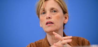 Elterngeld: Neuer Gesetzentwurf sieht offenbar drei statt vier Partnermonate vor