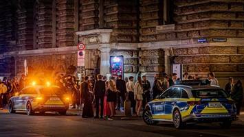 abifeier im parlament eskaliert: polizei muss in der nacht zweimal anrücken