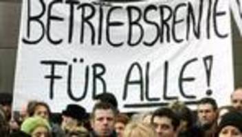 Altersvorsorge: Allianz: Betriebsrente ist beliebteste Zusatzleistung im Job