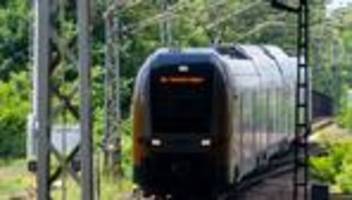 Bahn-Modernisierung: Kommunen in Sorge um Pendler wegen Sanierung der RE1-Strecke
