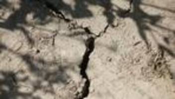 kein regen in sicht: niedrige wasserstände - was man zur trockenheit wissen muss