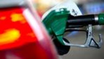 Spritpreise: Was lässt sich beim Tankstopp abseits der Autobahn sparen?