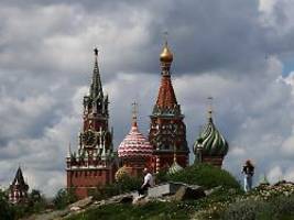 die meisten wurden zerstört: russland meldet angriff auf moskau mit 430 drohnen